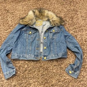 NWOT Michael Kors Detachable Fur Cropped Jean Jacket